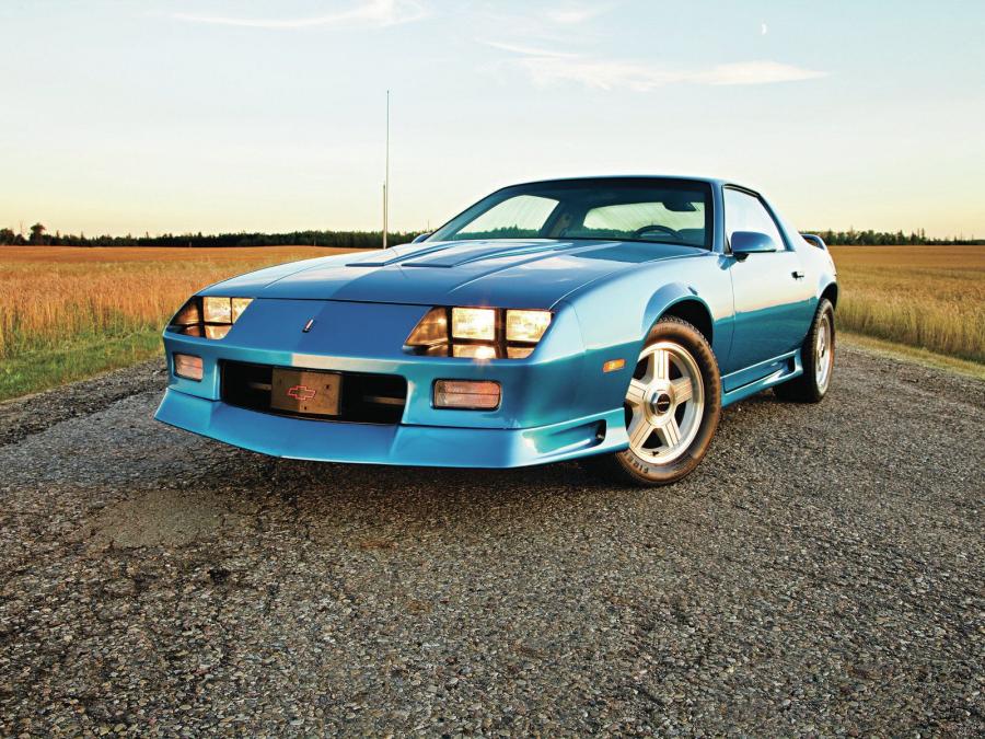  Chevrolet Camaro Z28 1LE 1991 года  (фото 7 из 7)